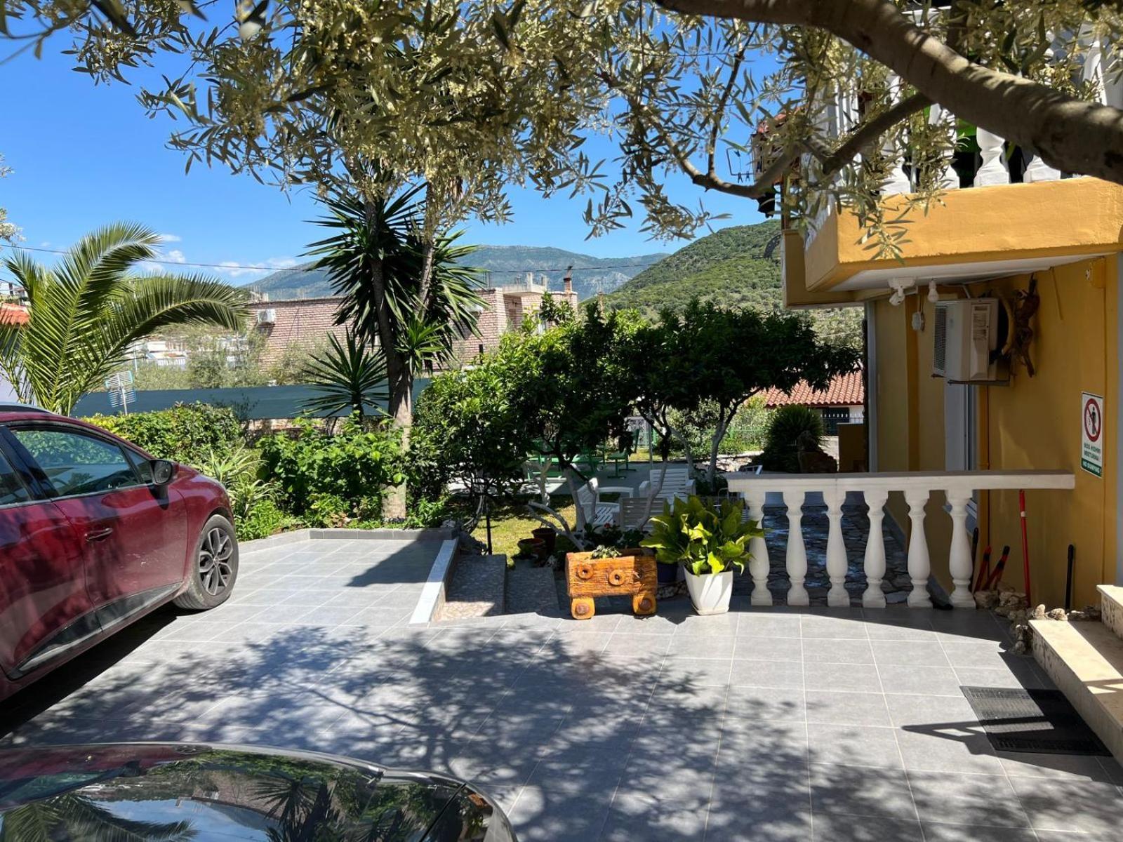 Golden Villa Ksamil Exterior foto