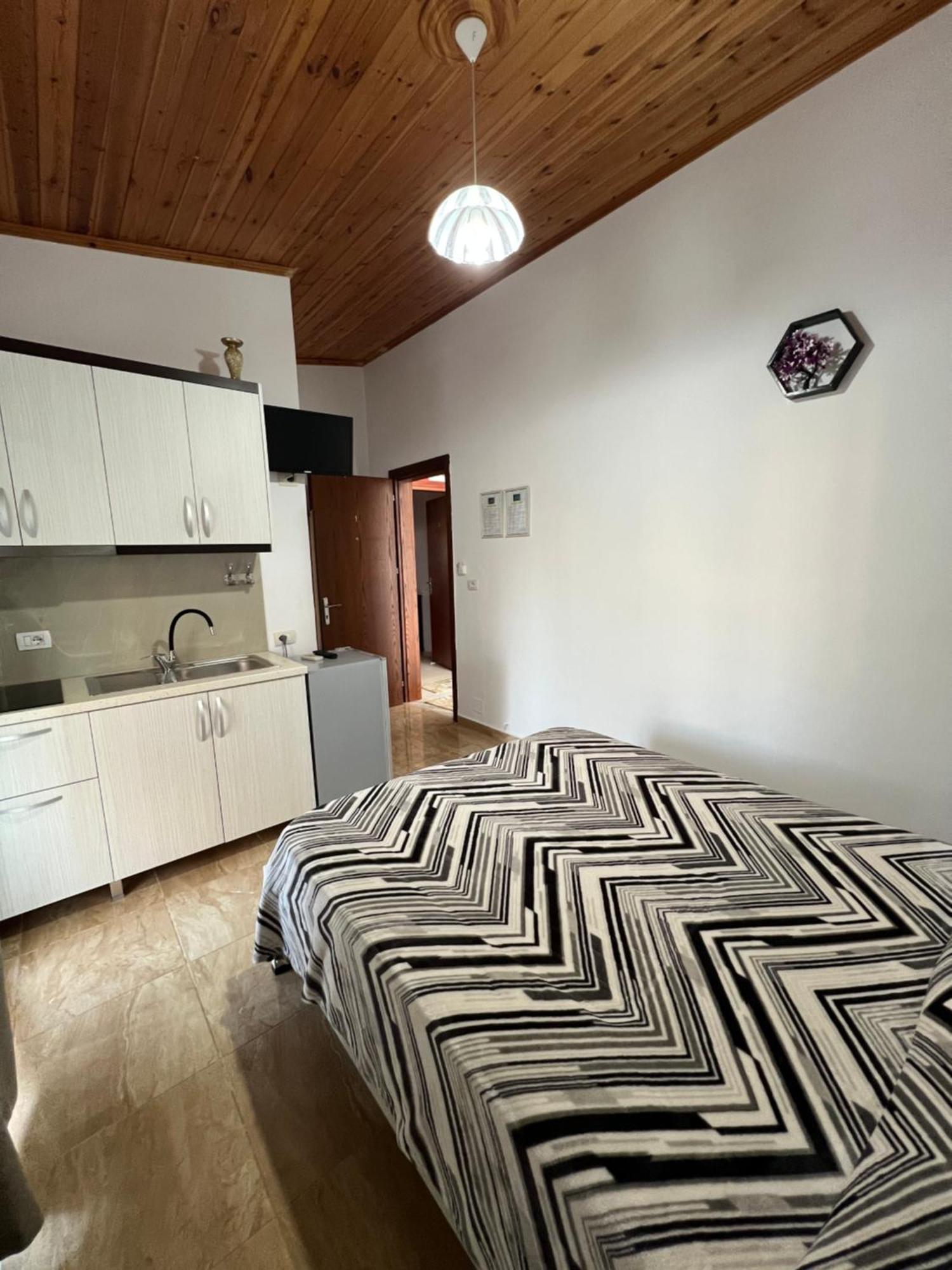 Golden Villa Ksamil Habitación foto