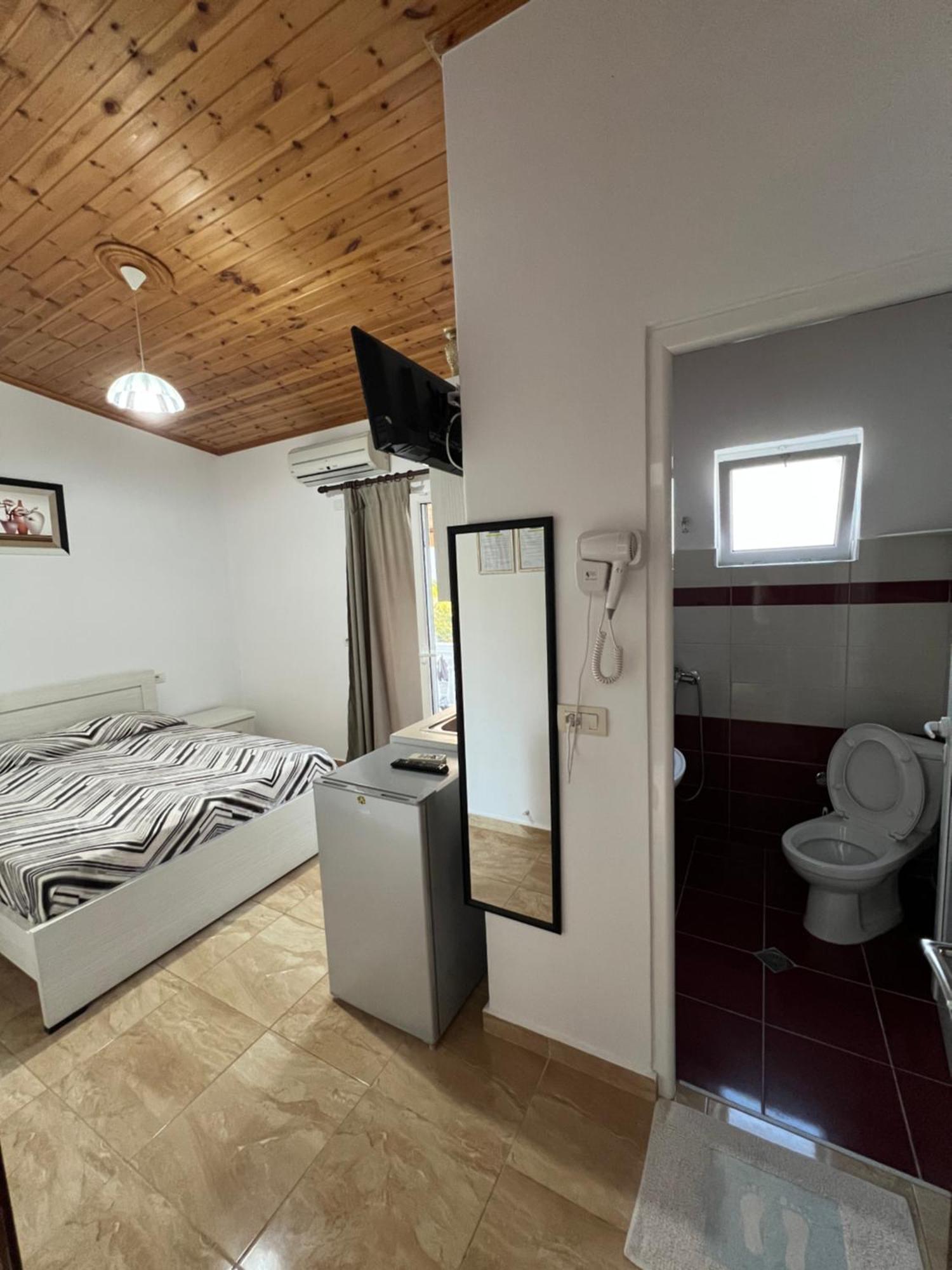 Golden Villa Ksamil Habitación foto